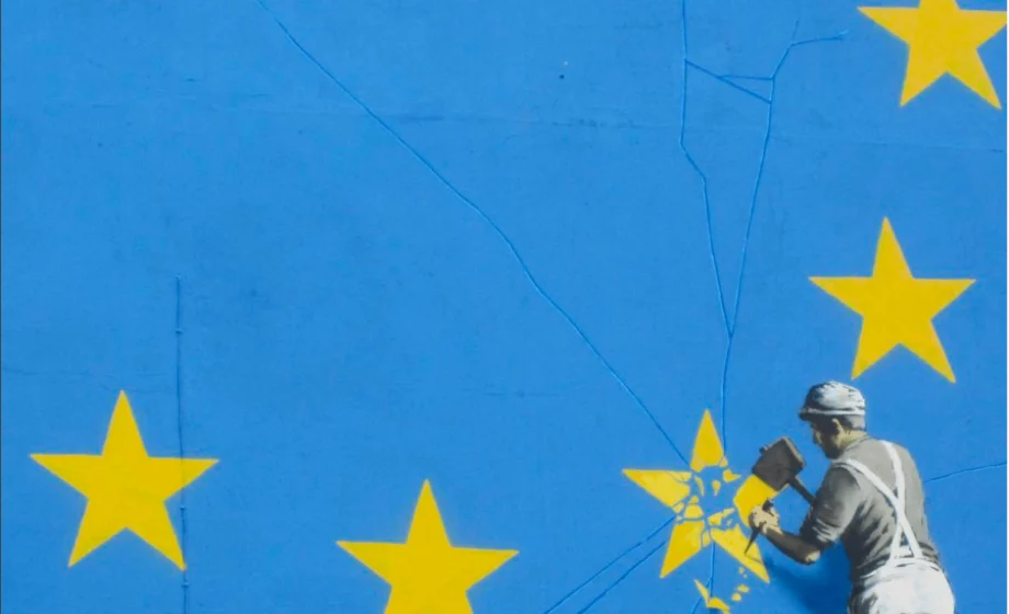 Whitewashed European Union Banksy torn down