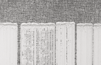 Dansaekhwa : la Galerie Almine Rech expose l’abstraction coréenne