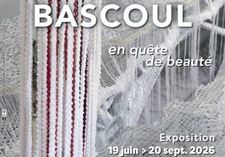 Exposition En quête de beauté : Annie Bascoul orchestre la rencontre de la dentelle avec la technologie