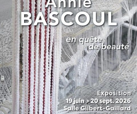 Exposition En quête de beauté : Annie Bascoul orchestre la rencontre de la dentelle avec la technologie