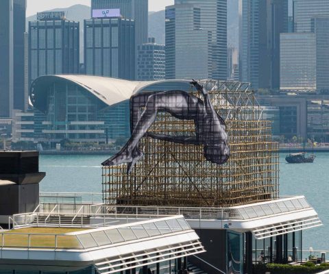 Une œuvre monumentale de JR à Hong Kong