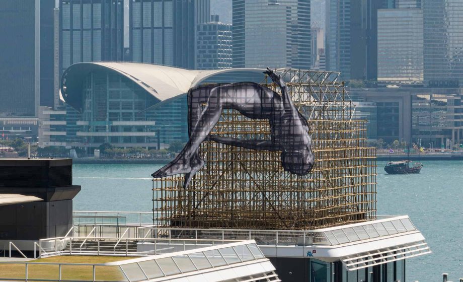 Une œuvre monumentale de JR à Hong Kong